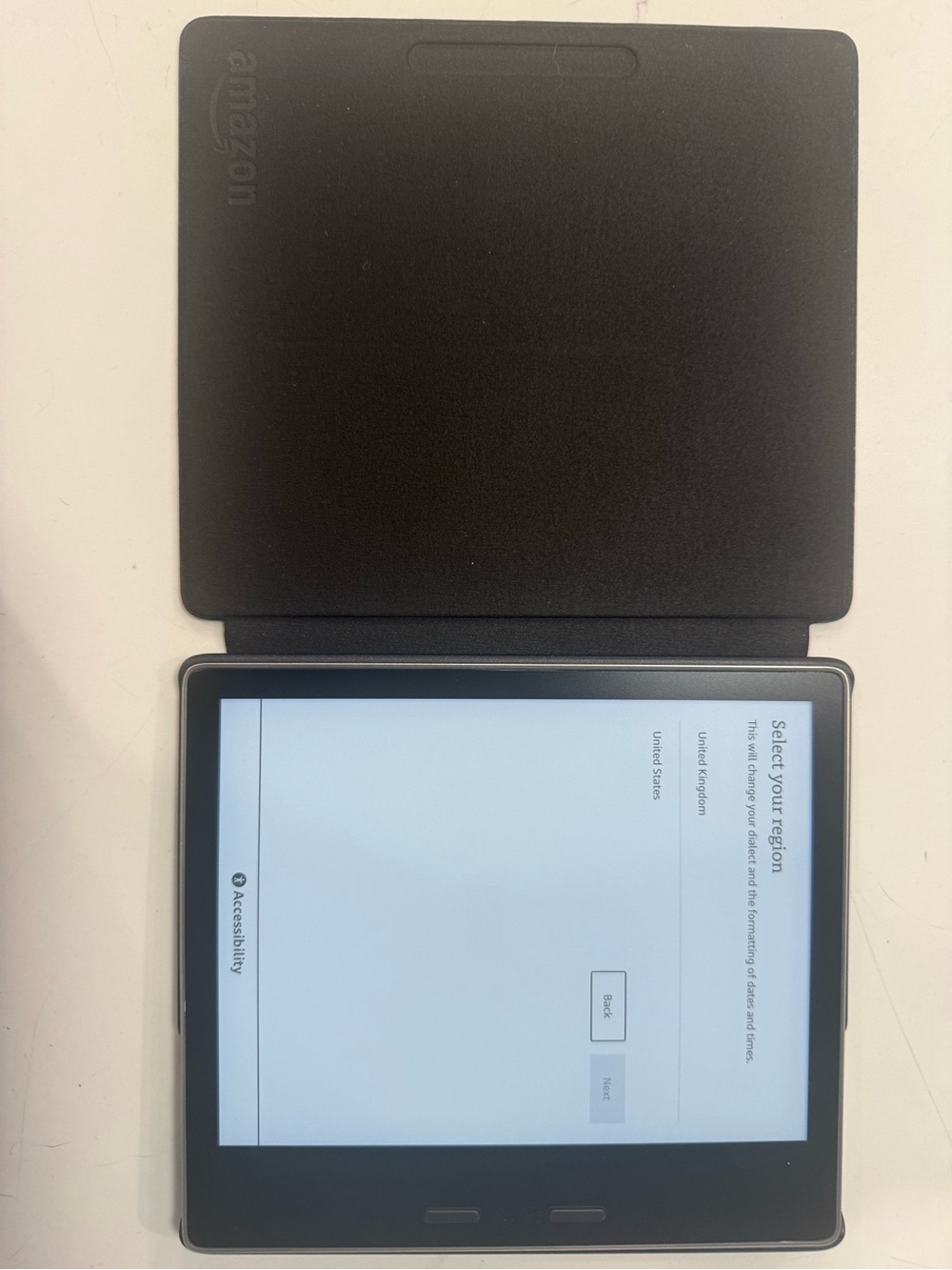 Amazon Kindle eReader with Black Cover - Black - Picture 2 of 6